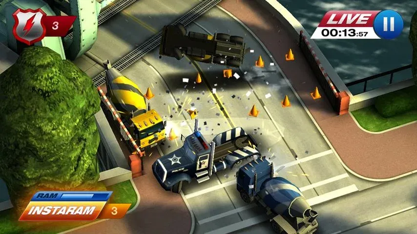 Взломанная Smash Cops Heat (Смеш копс хит)  [МОД Много монет] — стабильная версия apk на Андроид screen 2